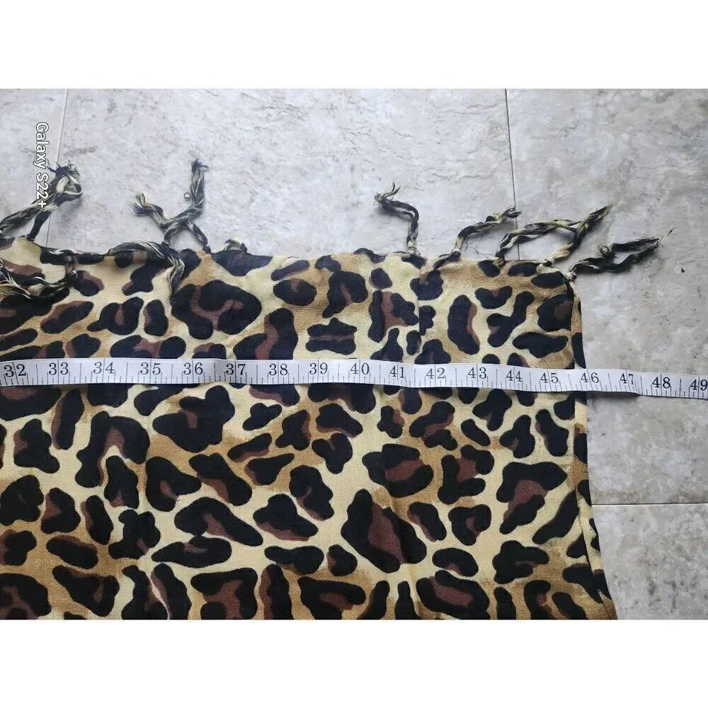 Leopard print wrap with fringe - Picture 4 of 4